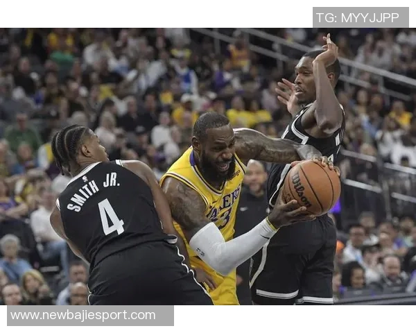 徐静雨分析詹姆斯末节表现与GOAT防守不足引发热议