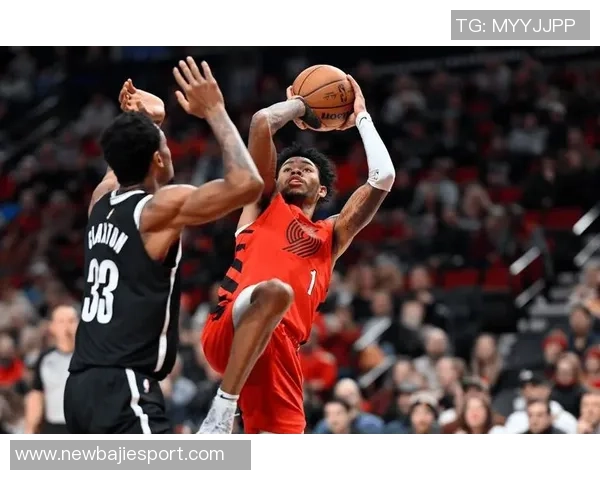 篮网对安芬尼西蒙斯表现出浓厚兴趣早在开拓者时期就有意向 篮网对安芬尼西蒙斯表现出浓厚兴趣早在开拓者时期就有意向