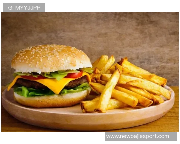 哈兰德在家享受红外线理疗与美食烹饪的双重乐趣