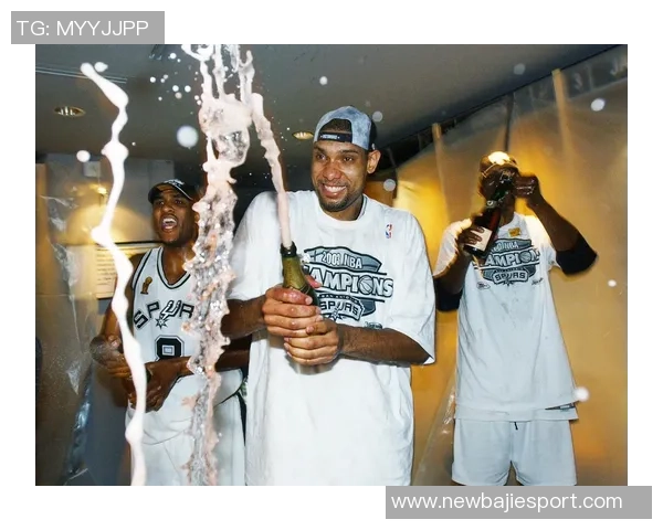 米兰庆祝范巴斯滕61岁生日回顾其辉煌生涯数据与成就